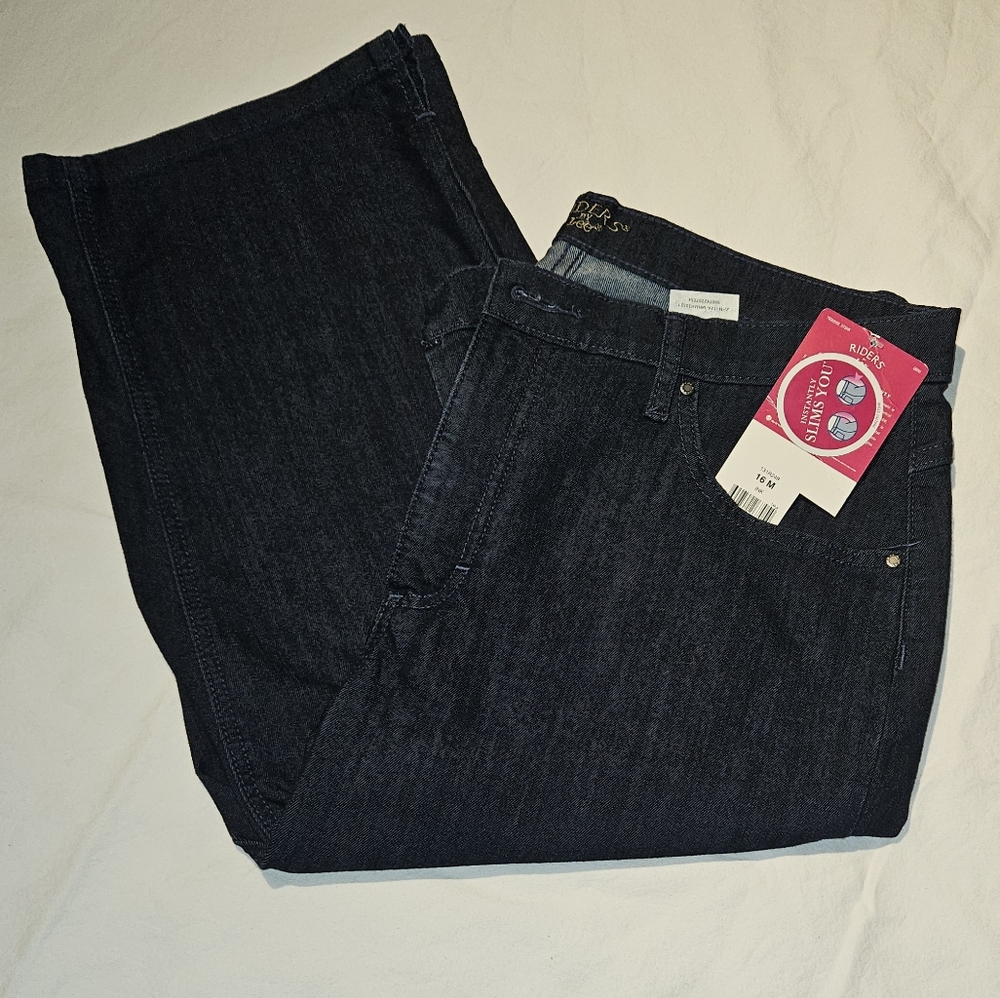 Lee Riders Capri Shorts Dark Blue Denim Instant Slimming Size 16 Medium NWT